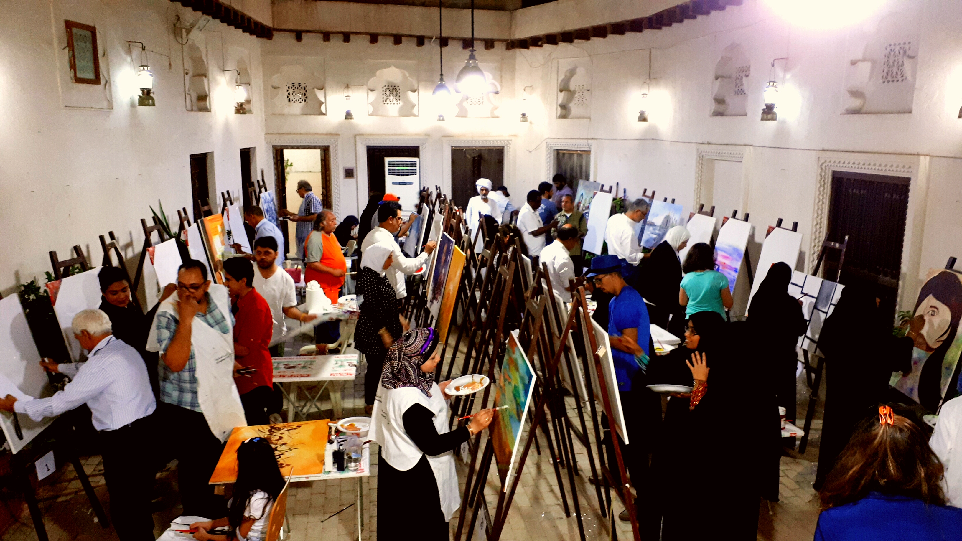 A drawing workshop at the Society’s headquarters